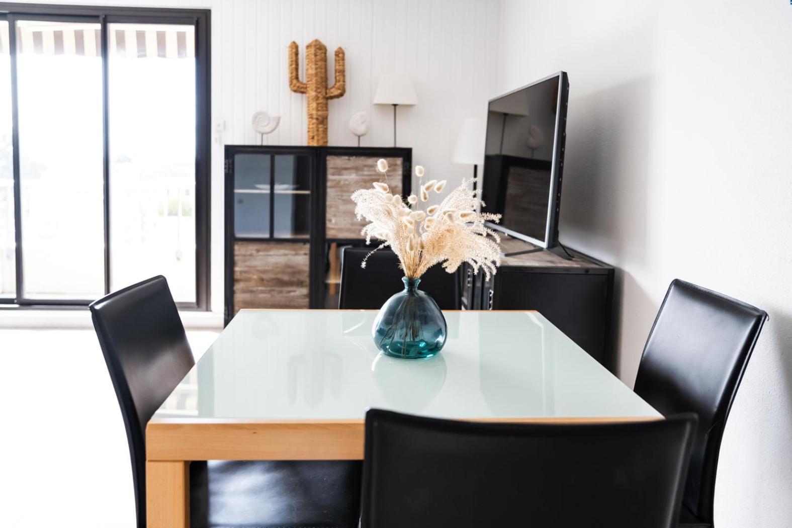 Apartment Aiguillon, 4 Pers, A 5min A Pied, Parking *