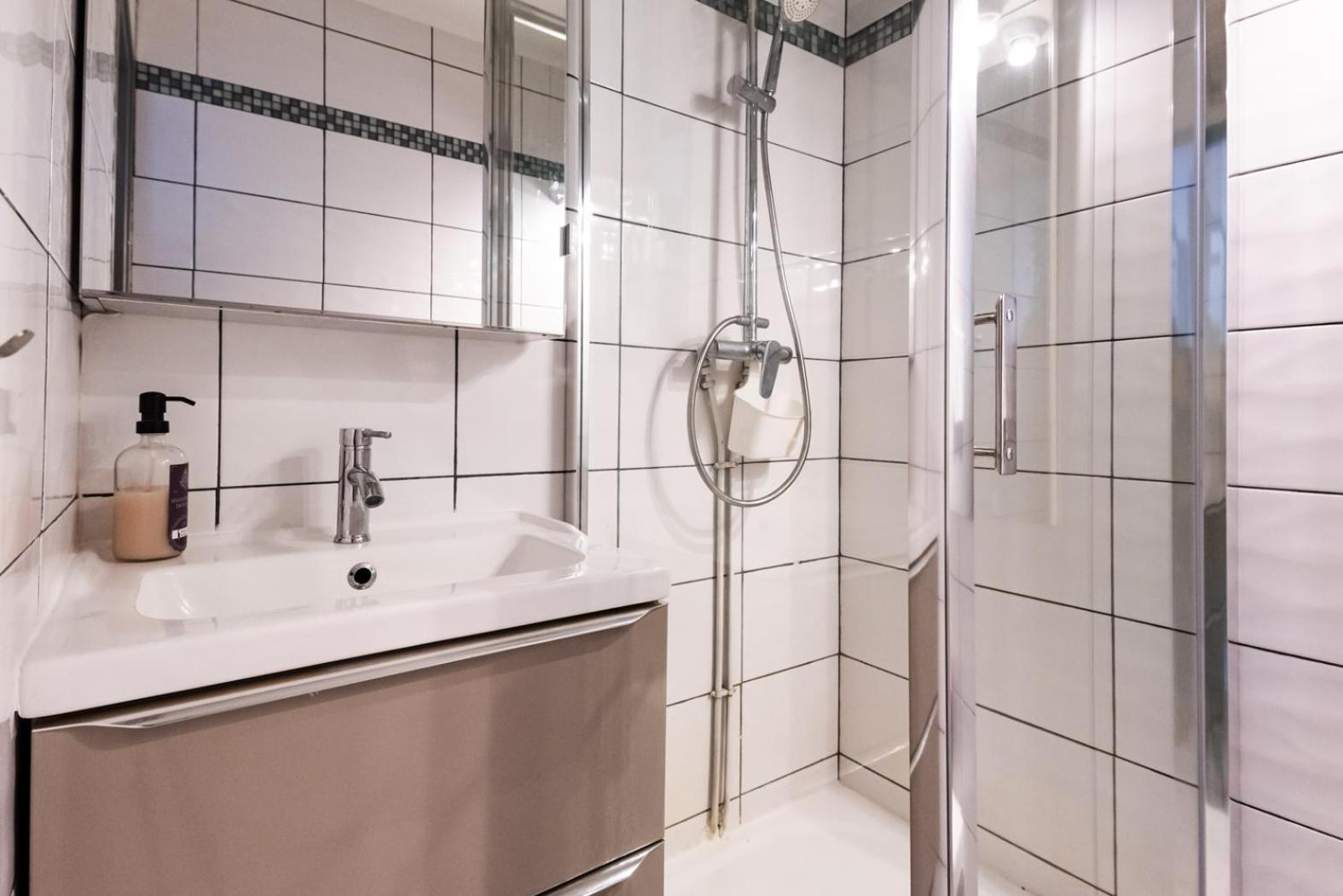 Aiguillon, 4 Pers, A 5min A Pied, Parking * Arcachon