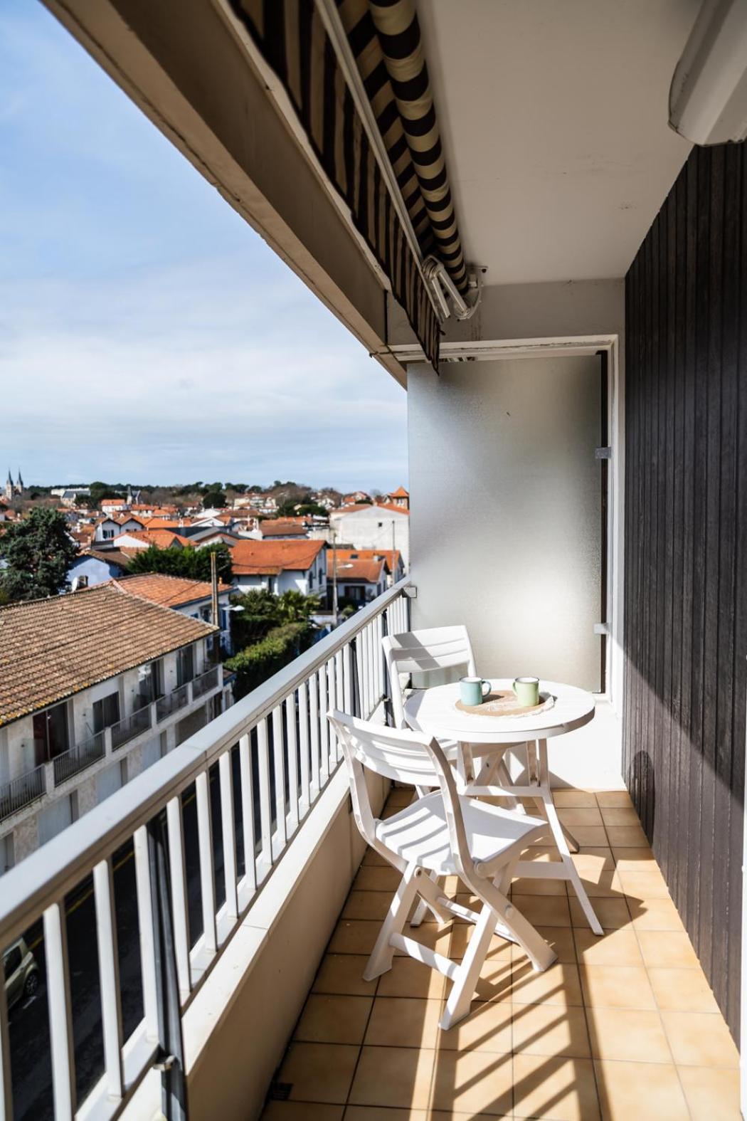 Apartment Aiguillon, 4 Pers, A 5min A Pied, Parking *